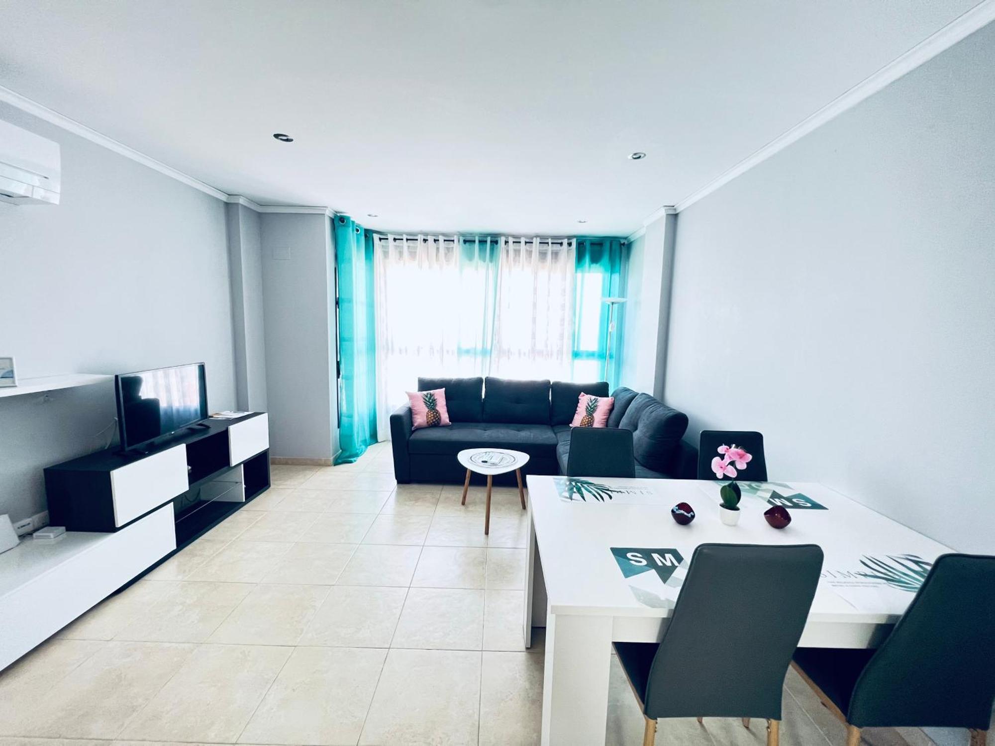 Palm Life Apartment - Free Parking Vila-real Exteriör bild